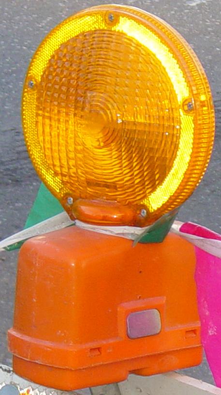 A typical falshing road barricade light